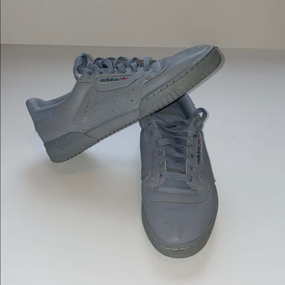 Adidas Yeezy Gray Powerphase